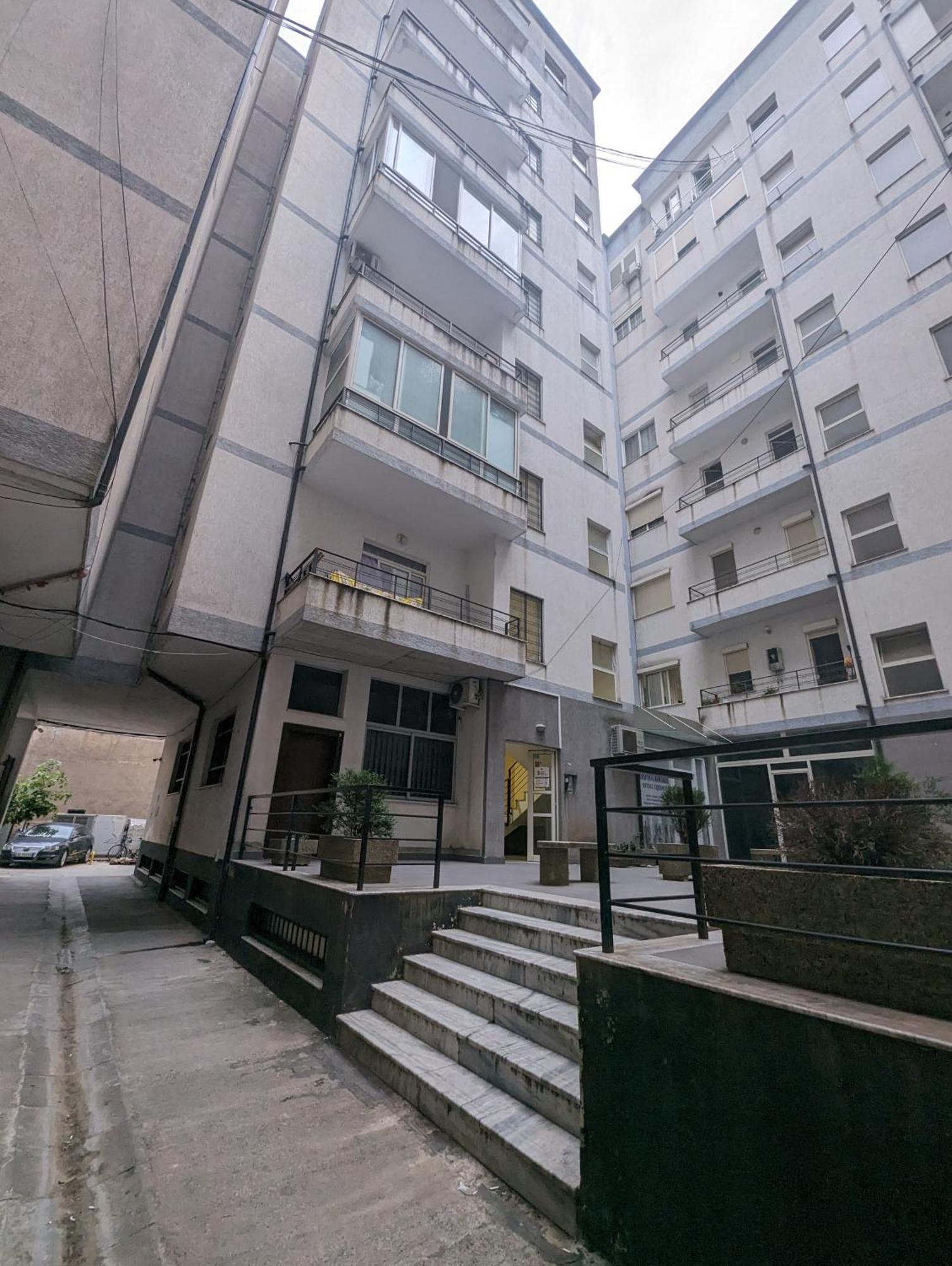 Arbi'S Apartment Shkodër Eksteriør bilde